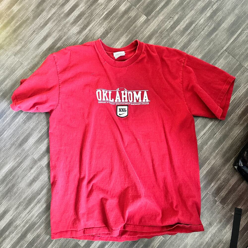 Red Oklahoma Sooners NCAA Nike T-Shirt Large